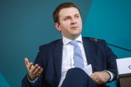 Орешкин поддержал инициативу об отмене НДФЛ для малоимущих семей