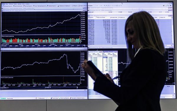    Рынок акций РФ ставит новые рекорды