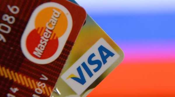 Сбои произошли в работе платежных систем Visa и Mastercard