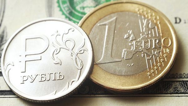    Стабильность рубля вопросов не вызывает