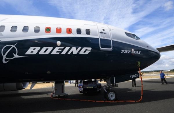 <br />
Boeing обещает приостановить выпуск 737 MAX<br />
