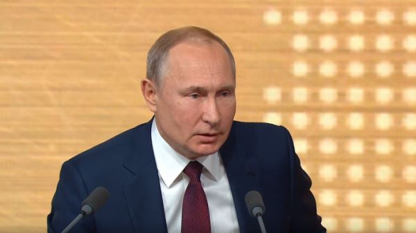 У россиян должен быть доступ к редким препаратам, заявил Путин