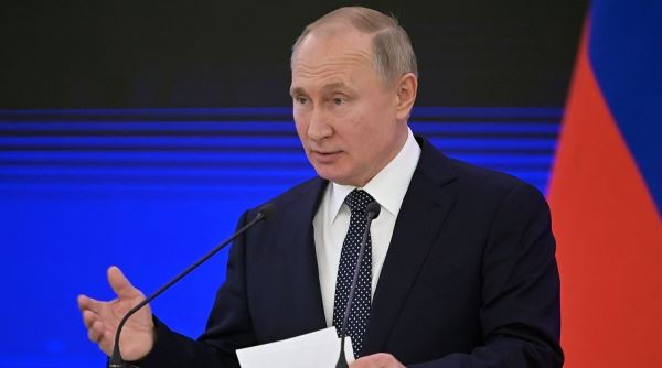 Путин оценил неисполнение расходов бюджета на 1 трлн рублей